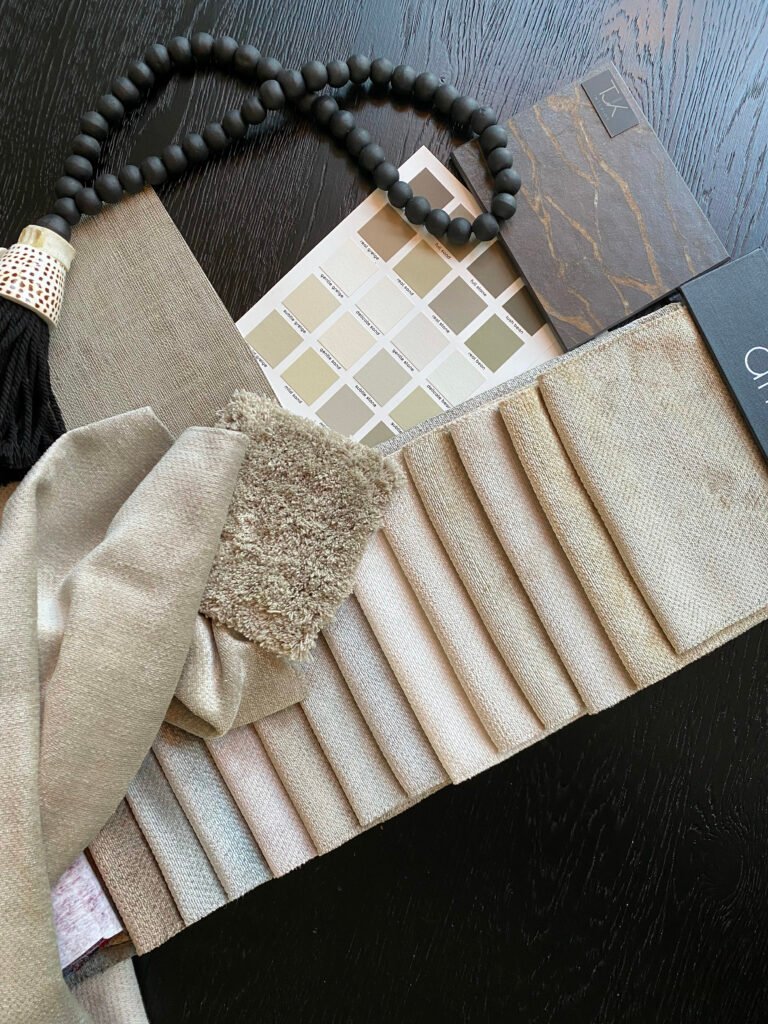 totaalinrichting-inrichting-sidetable-salontafel-macazz-maatwerk-keukens-designkeuken-sidetable-kleurenadvies-stylingadvies-sierkussen-claudi-tjkinterior-interieur-inrichting-Brons-pillows-woonaccessoires-john-verlichting-vloerlamp-tafellamp-maatwerk-meubels-advies-styling-metaalberwerking-stalendeur-sierkussens-interiordesign-cheetah-vases-Dutz-bombyxx