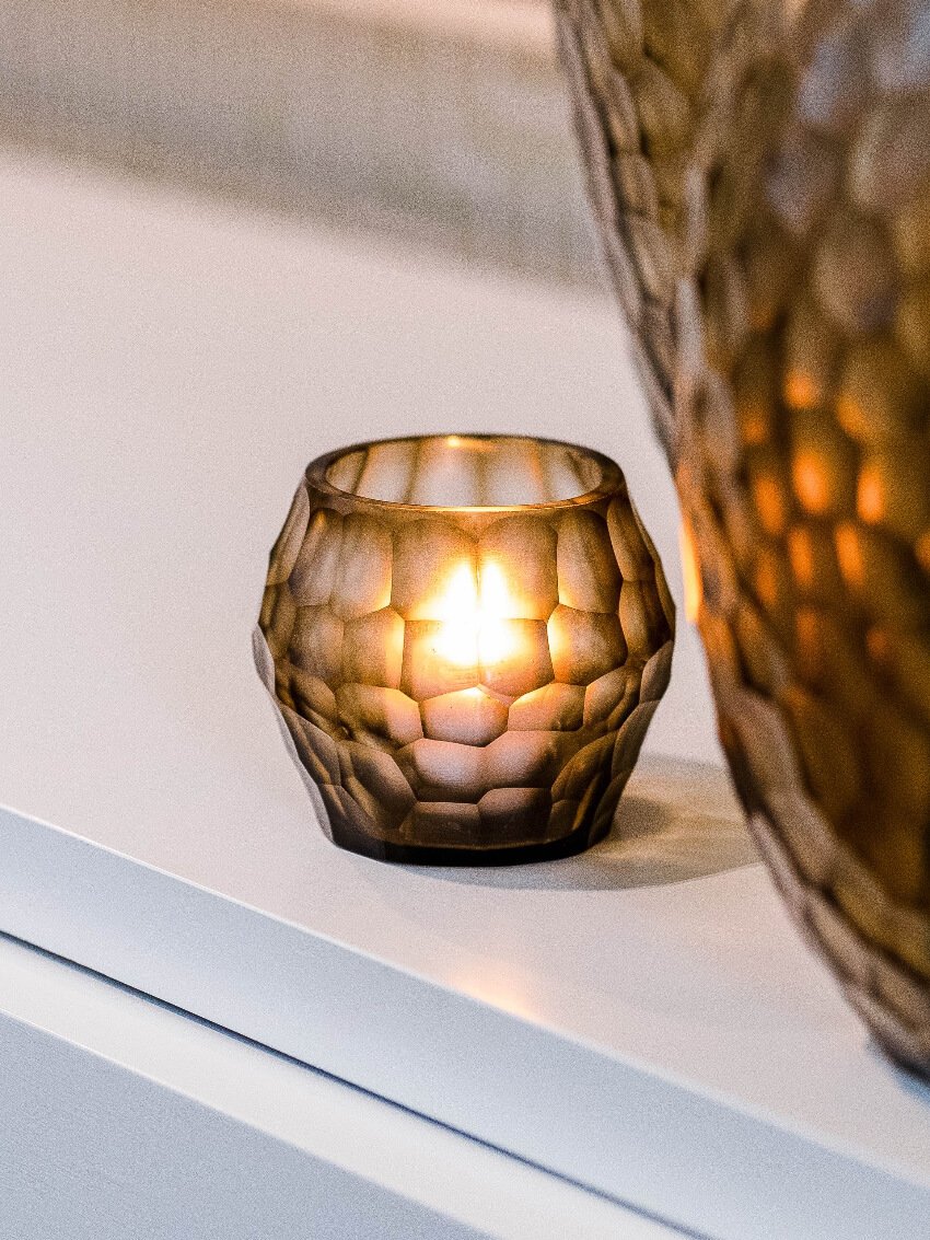 bombyxx-amazez-tealight-smoke-tjkinterior