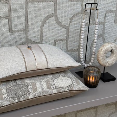 brons-kussen-akita-stone-osaka-tjkinterior