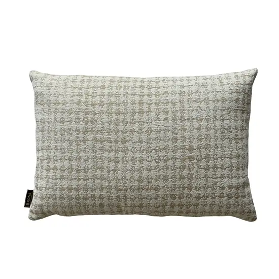 brons-kussen-genevieve-larissainterior-tjkinterior
