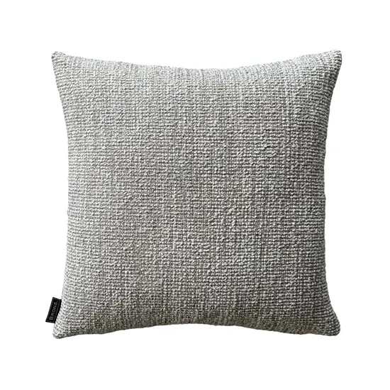 brons-kussen-mika-tjkinterior