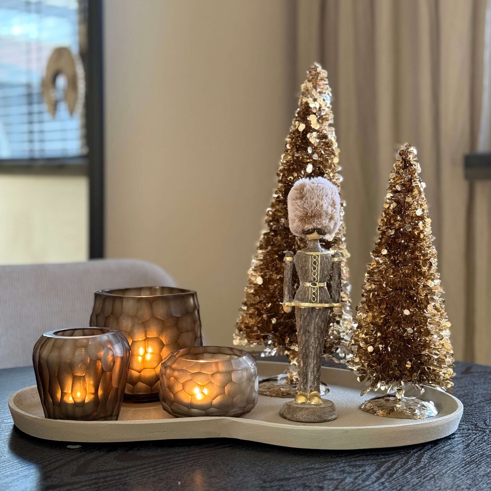 bombyxx-tealight-gold-torus-jade-tjkinterior