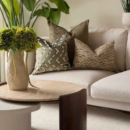 brons-kussen-olive-romee-ghaya-rowena-tjkinterior