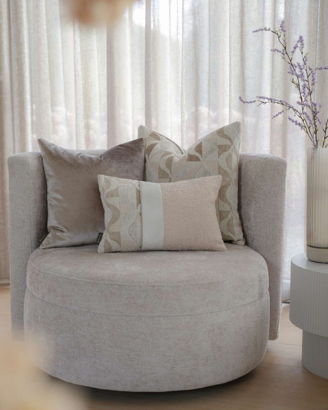 brons-kussnes-kenzo-tjkinterior